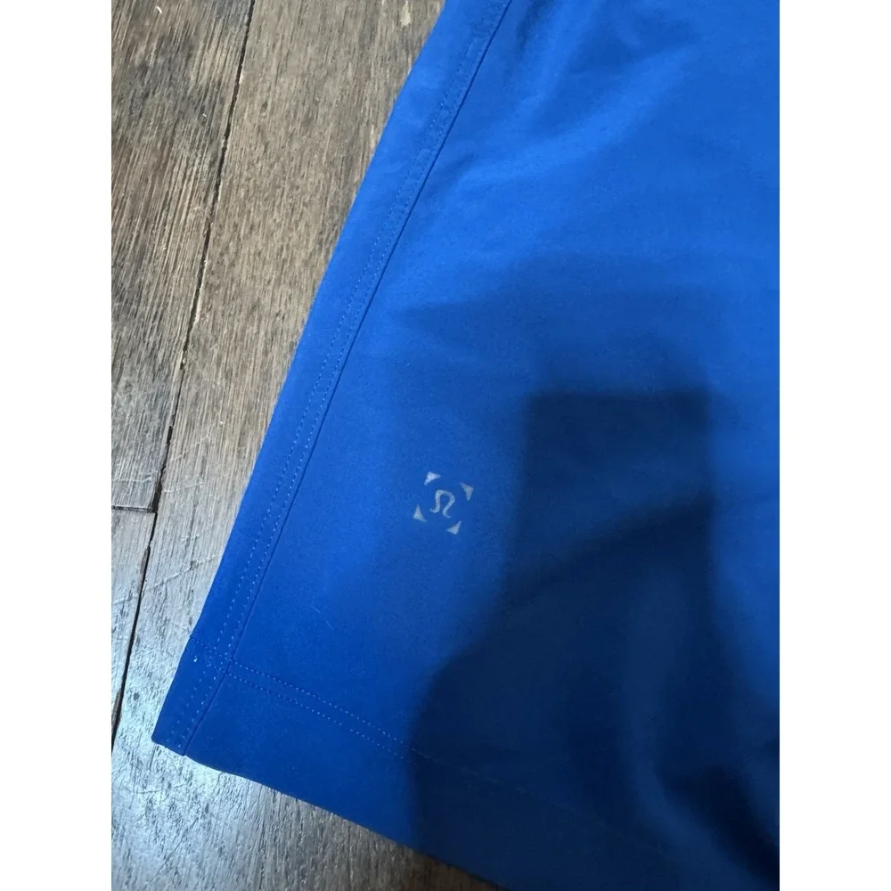 Lululemon Pace Breaker 7 Inch Linerless Shorts Mens Small Royal Blue